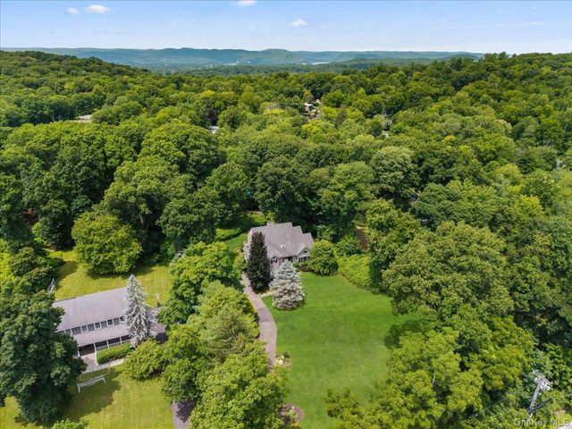 163 Mount Airy Road S, Croton-on-hudson, NY 10520