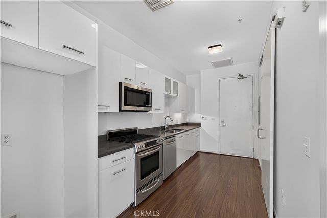 238 S Arroyo, Pasadena, CA 91105