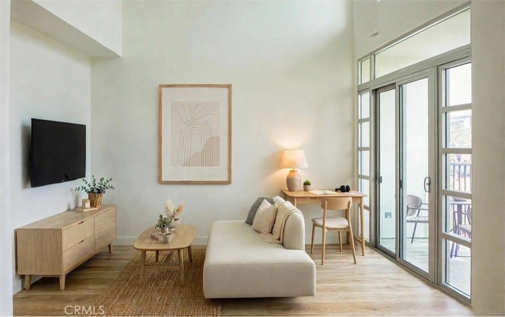 238 S Arroyo Parkway 303, Pasadena, CA 91105 — photo 4