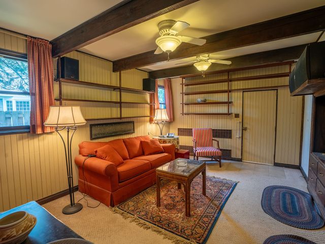 410 SHOREHAVEN Drive, Erie, PA 16505