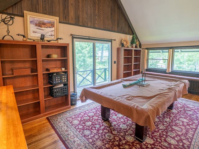 410 SHOREHAVEN Drive, Erie, PA 16505