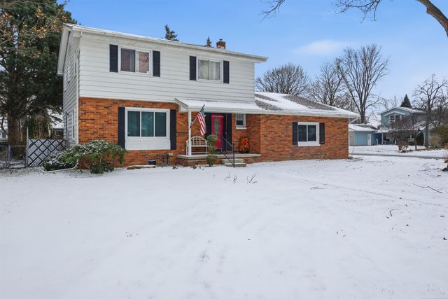 1828 Kennelworth Road, Port Huron, MI 48060