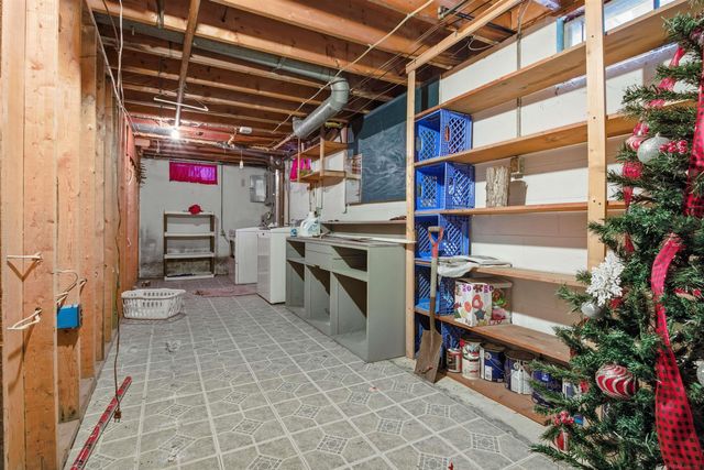 1828 Kennelworth Road, Port Huron, MI 48060