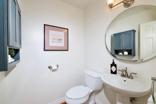 10585 Canyon Lake, San Diego, CA 92131