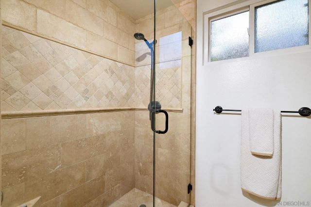 10585 Canyon Lake, San Diego, CA 92131