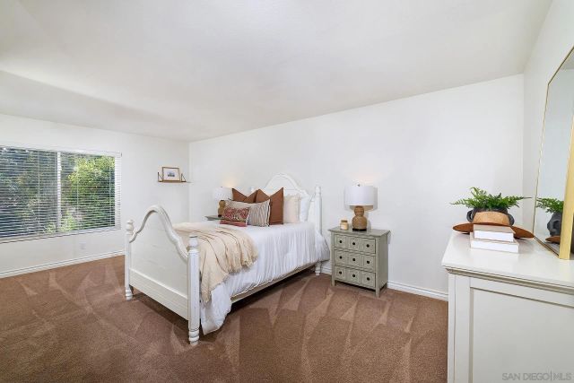 10585 Canyon Lake, San Diego, CA 92131