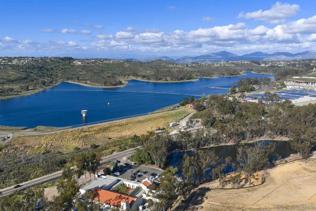 10585 Canyon Lake, San Diego, CA 92131