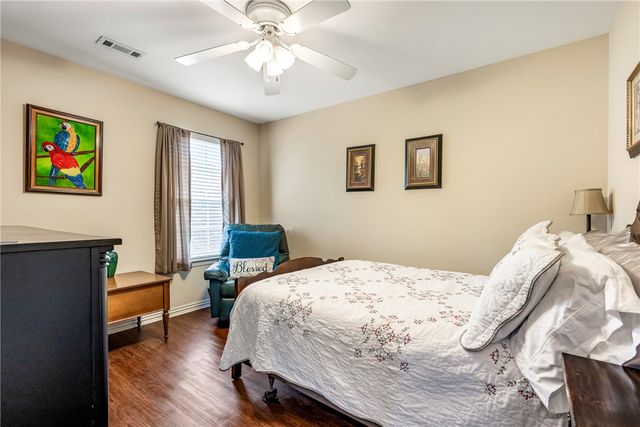 3900 SW Carriageway Avenue, Bentonville, AR 72712