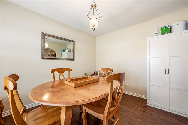 3900 SW Carriageway Avenue, Bentonville, AR 72712