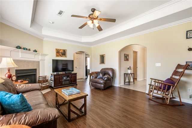 3900 SW Carriageway Avenue, Bentonville, AR 72712