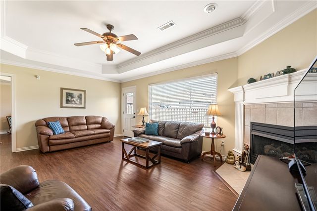3900 SW Carriageway Avenue, Bentonville, AR 72712