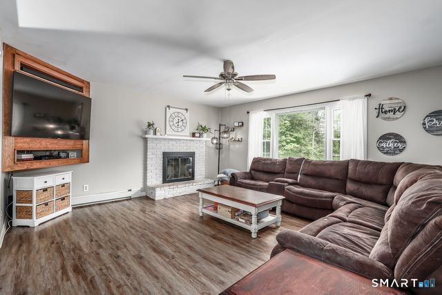 5 Connelly Road, New Milford, CT 06776