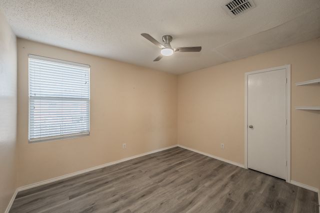 2032 Hopi Trail, Grand Prairie, TX 75052