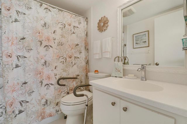 225 S Beach Road 605, Jupiter, FL 33469