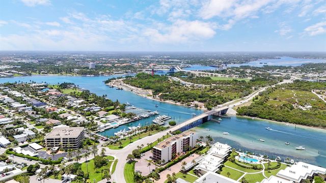 225 S Beach Road 605, Jupiter, FL 33469