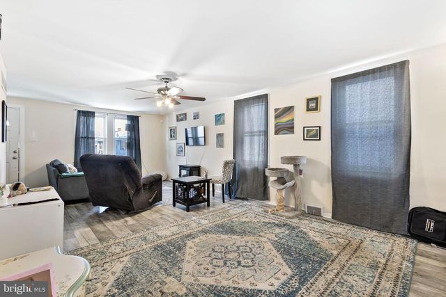 111 THOMPSON ST, Burlington, NJ 08016