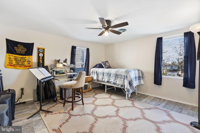 111 THOMPSON ST, Burlington, NJ 08016