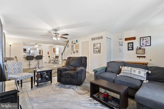 111 THOMPSON ST, Burlington, NJ 08016