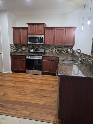 1819 Opal Peach Drive, Iowa Colony, TX 77583