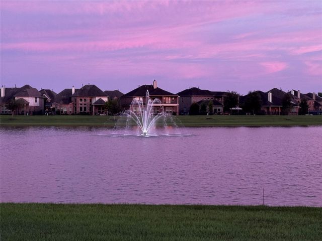 1819 Opal Peach Drive, Iowa Colony, TX 77583