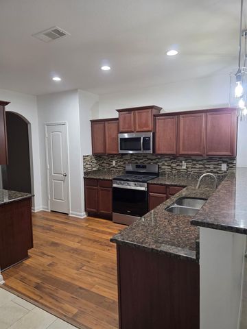 1819 Opal Peach Drive, Iowa Colony, TX 77583