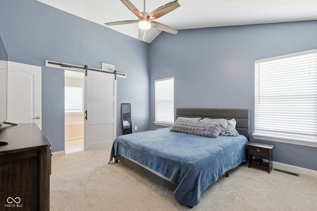 10929 Glazer Way, Fishers, IN 46038