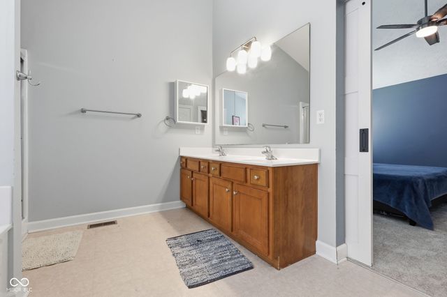 10929 Glazer Way, Fishers, IN 46038
