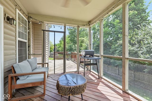 10929 Glazer Way, Fishers, IN 46038