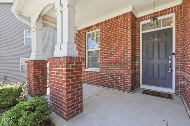 10929 Glazer Way, Fishers, IN 46038