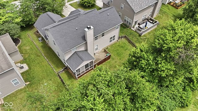 10929 Glazer Way, Fishers, IN 46038