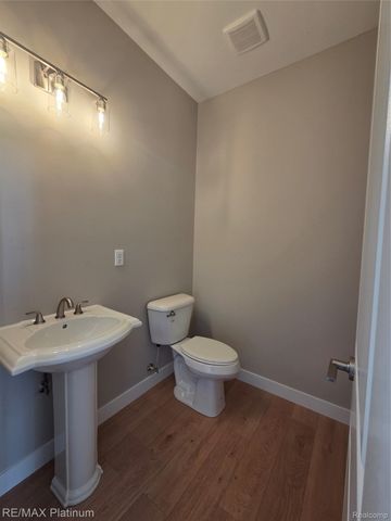 13345 Westwinds Drive, Fenton Charter Township, MI 48451