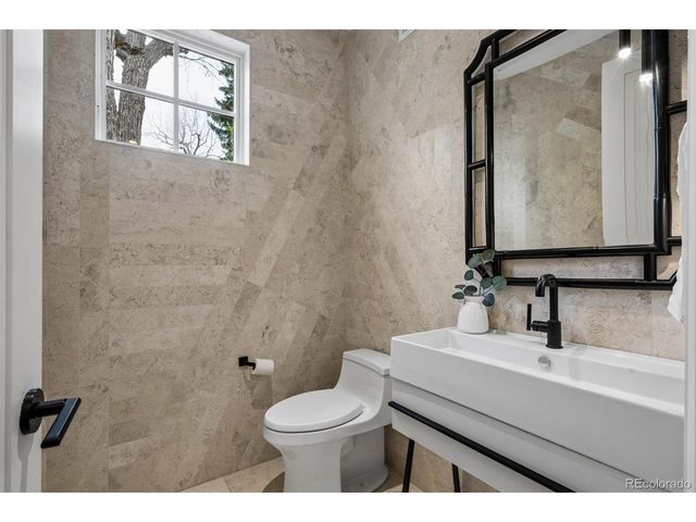 792 S High St, Denver, CO 80209