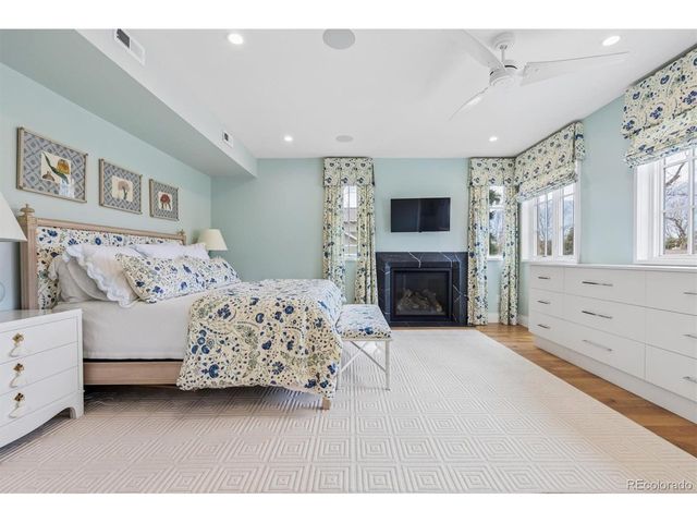 792 S High St, Denver, CO 80209