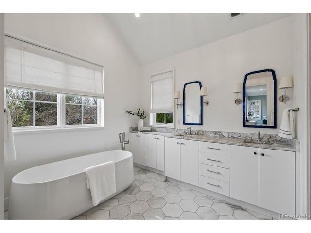 792 S High St, Denver, CO 80209