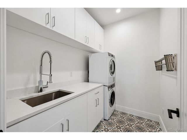 792 S High St, Denver, CO 80209