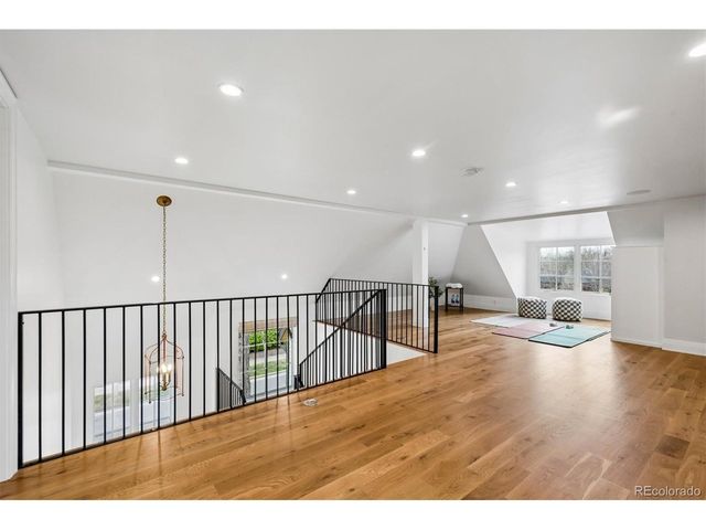 792 S High St, Denver, CO 80209