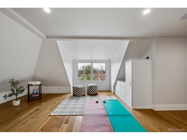 792 S High St, Denver, CO 80209