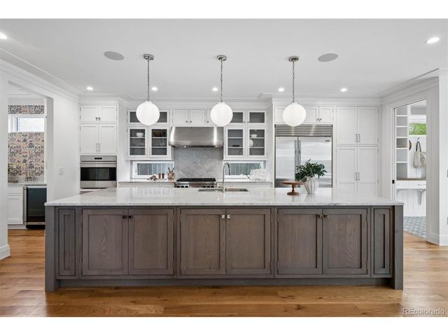 792 S High St, Denver, CO 80209