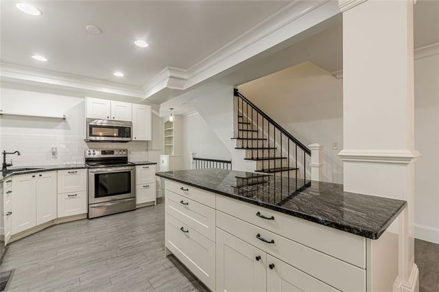 320 ALBERTA NE Terrace 3, Atlanta, GA 30305