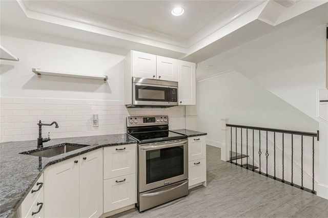 320 ALBERTA NE Terrace 3, Atlanta, GA 30305