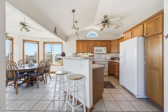 1821 S Shore Drive, Surf City, NC 28445
