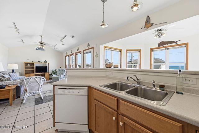 1821 S Shore Drive, Surf City, NC 28445