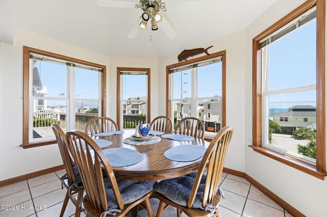 1821 S Shore Drive, Surf City, NC 28445