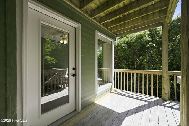 1821 S Shore Drive, Surf City, NC 28445