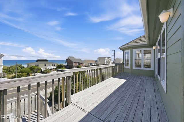 1821 S Shore Drive, Surf City, NC 28445