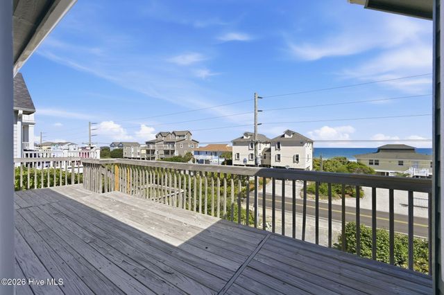 1821 S Shore Drive, Surf City, NC 28445