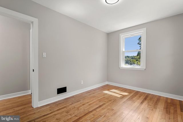 5601 WINDSOR MILL RD, Baltimore, MD 21207
