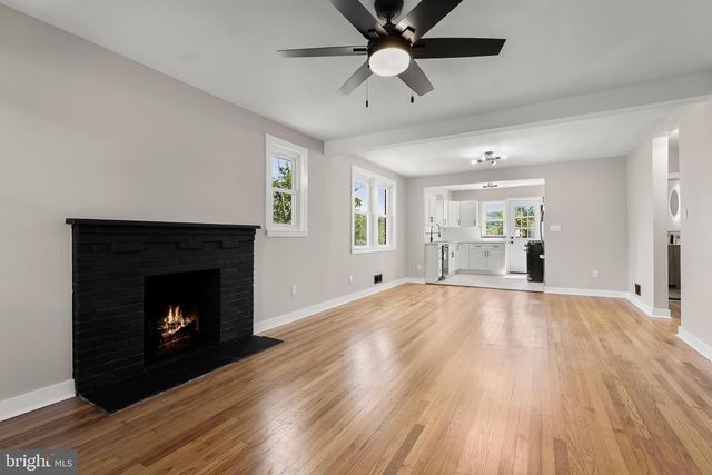 5601 WINDSOR MILL RD, Baltimore, MD 21207