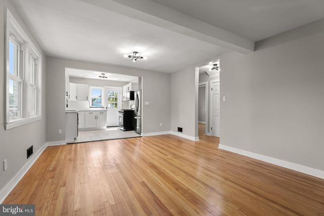 5601 WINDSOR MILL RD, Baltimore, MD 21207