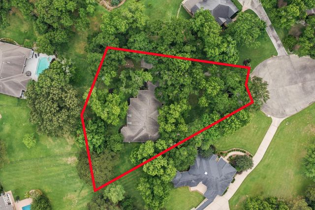 89 La Mirada Drive, Montgomery, TX 77356